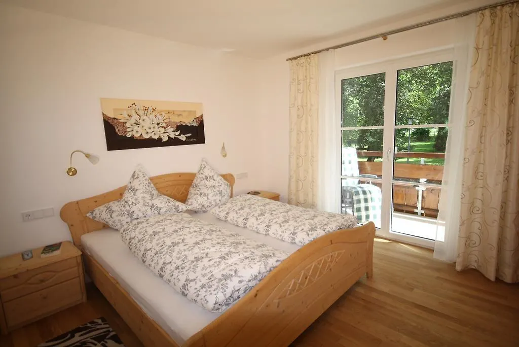 Apartment Landhaus Deiser Ferienwohnung Am Fuggerpark Oberstdorf