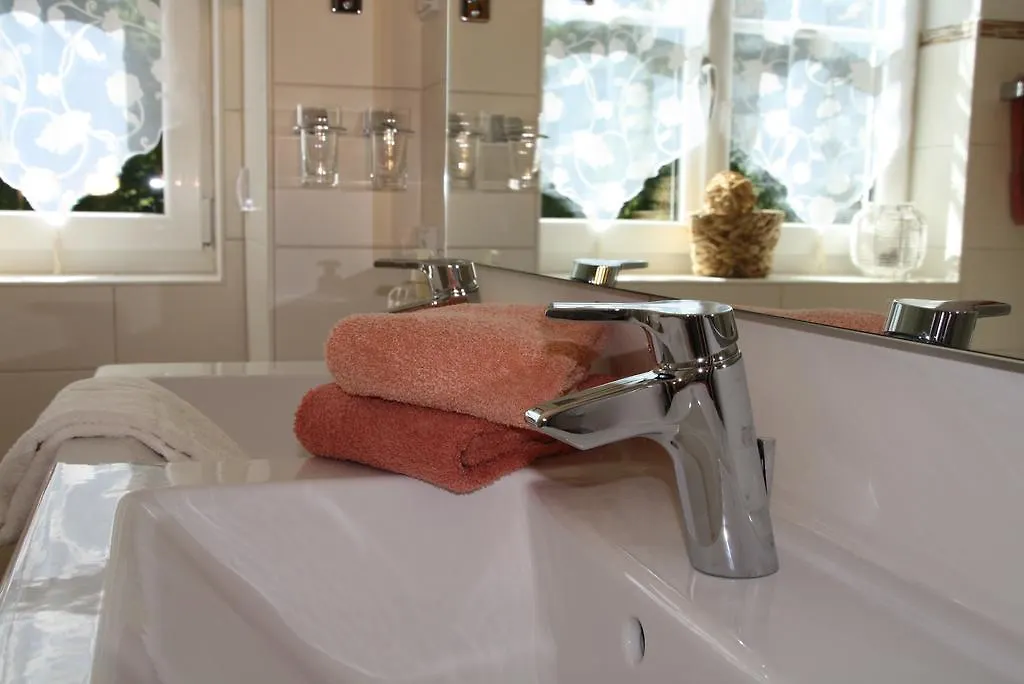 Apartment Landhaus Deiser Ferienwohnung Am Fuggerpark Oberstdorf