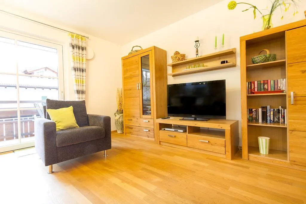 Apartment Landhaus Deiser Ferienwohnung Am Fuggerpark Oberstdorf
